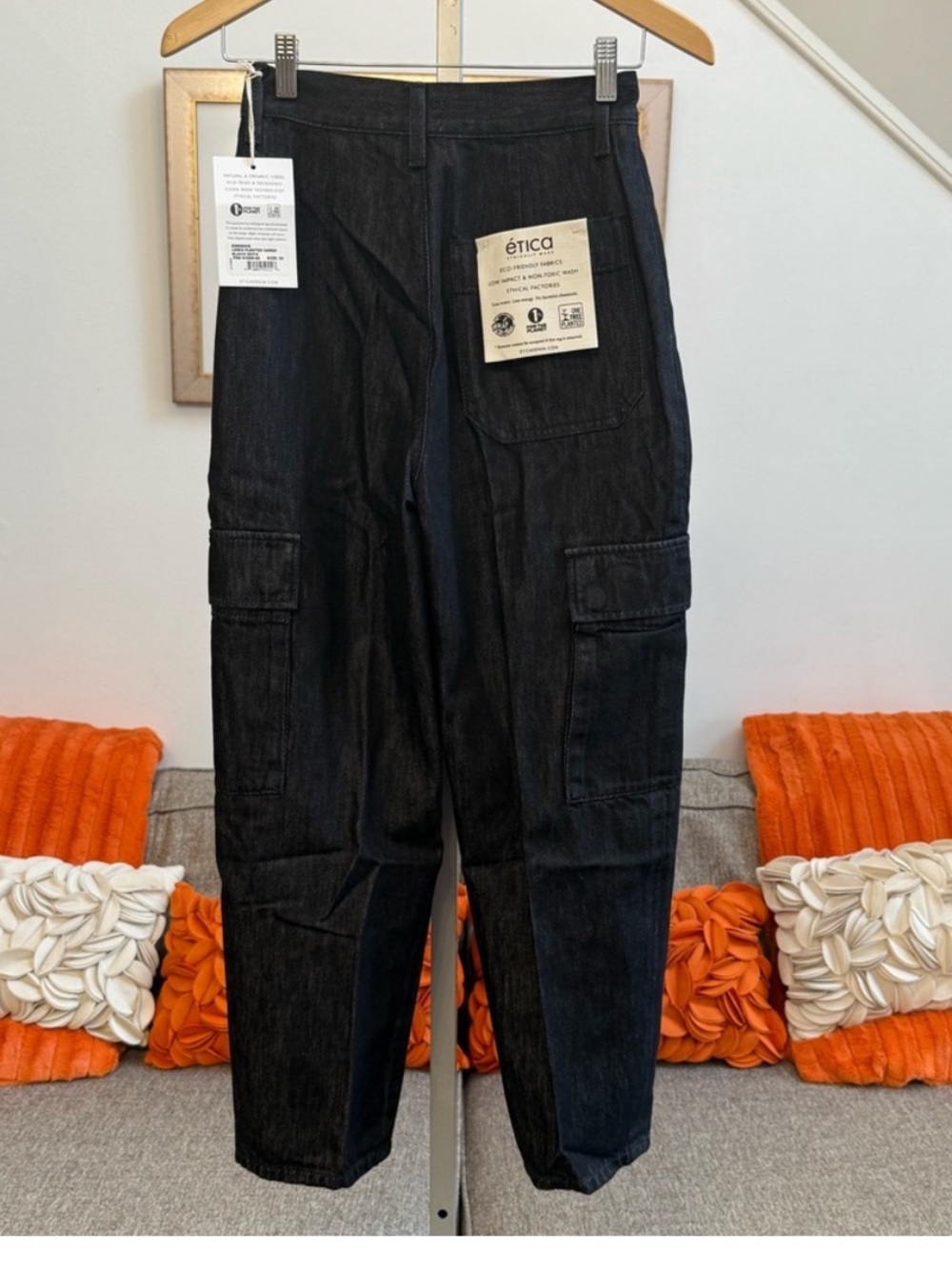 ❣️🆕ÉTICA Lewis High Waist Pleated Ankle Cargo Jeans in Black Onyx $268 MSRP❣️ - Picture 6 of 11